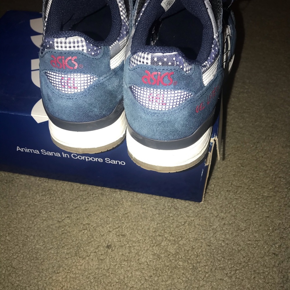 ASICS gel - Picture 2 of 4
